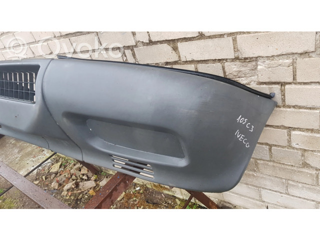 Передний бампер