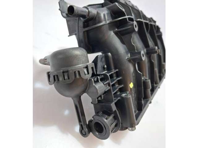 Всасывающий коллектор 06H133185AE, 07L907386 Audi Q5 SQ5