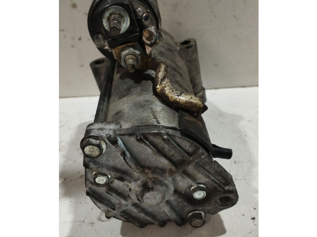 Pojistková skříňka Двигатель стеклоочистителей    Ford Transit 2006