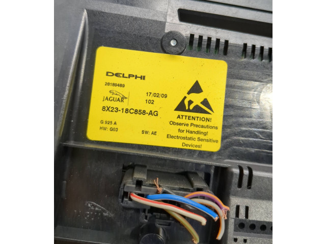 Блок управления климат-контролем 28189489, 8X2318C858AG   Jaguar XF