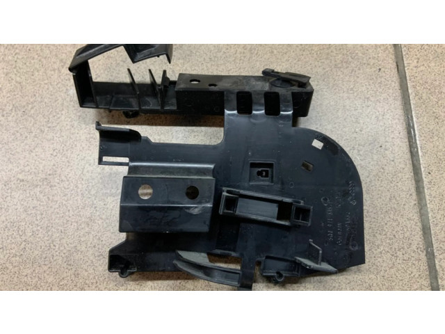 Другая деталь отсека двигателя