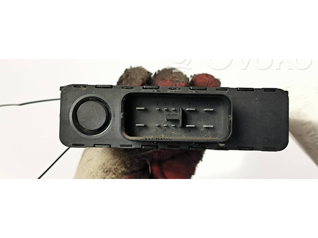 Форсунка     Audi A5 Sportback 8TA  CDNB 