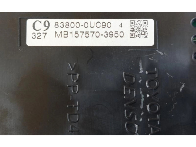 Přístrojová deska Toyota Yaris 2014 838000UL60