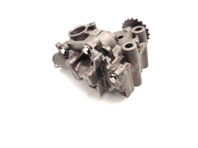 Čerpadlo oleje 8200345633 Nissan X-Trail T31 M9R760