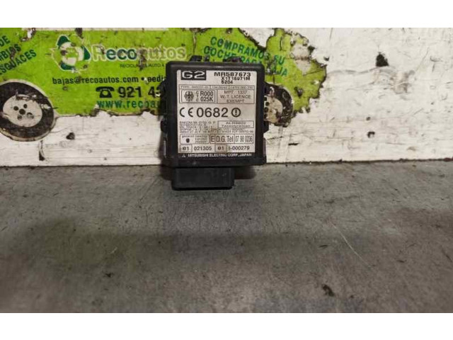 Блок управления MR587673 Mitsubishi Montero