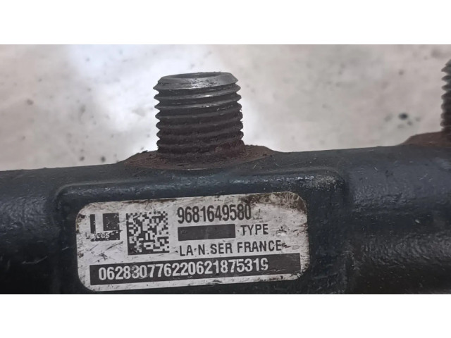 Топливная рампа 9681649580 Citroen C8 2.0