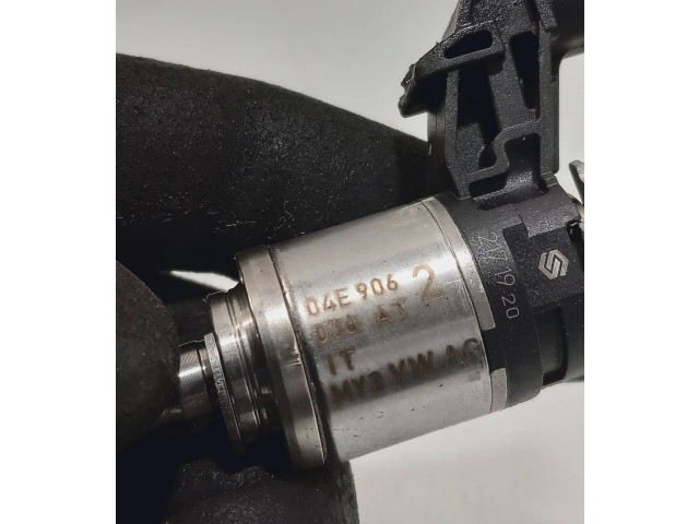 Форсунка 04E906036at    Skoda Octavia Mk3 (5E)  DKRF 