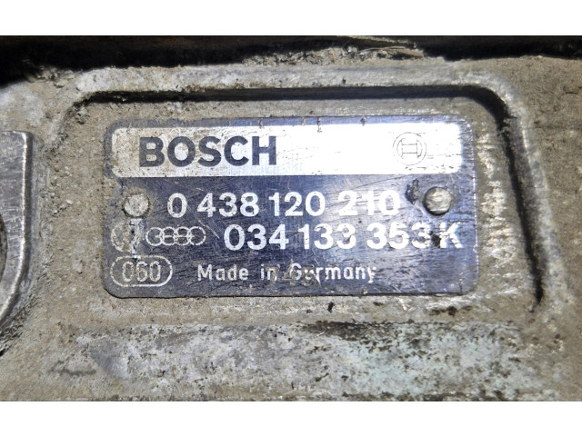 Vstřikovací lišta 0438120210, 034133353K Audi 100 200 5000 C3