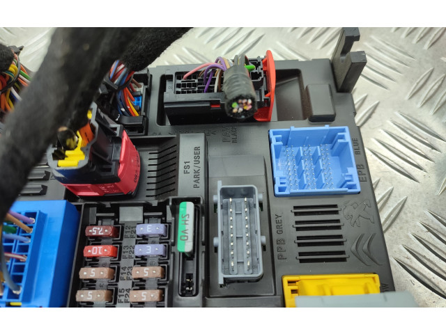 Блок комфорта 9830707680   Toyota ProAce City   