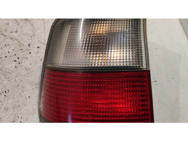 Задний фонарь левый Citroen Xantia