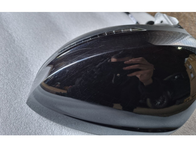 Zpětné zrcátko  Volkswagen Tiguan 2023  5NC857501  