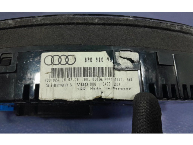 Панель приборов    Audi A3 S3 A3 Sportback 8P       