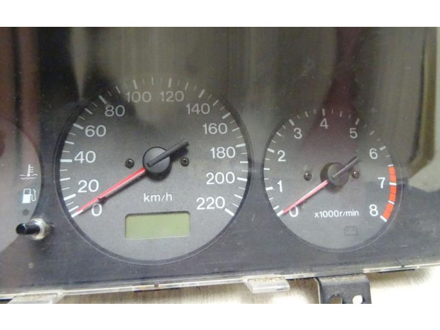 Панель приборов BJ3N55471A, BJ3N55471A   Mazda 323       