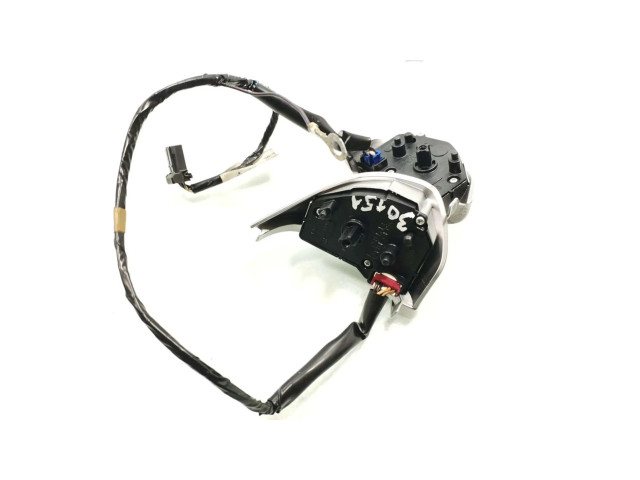 Кнопки рулевого колеса