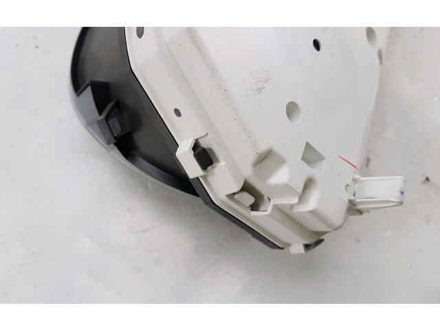 Панель приборов 8100C770 Mitsubishi L200