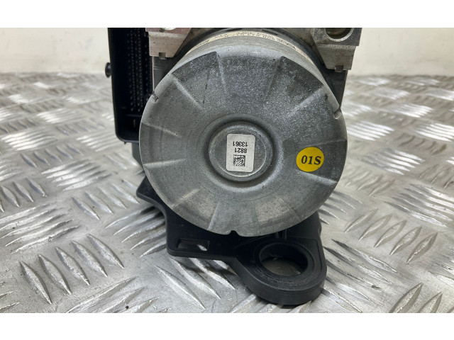 Блок АБС 8V0907379B   Audi  A3 S3 8V  2013 - 2019 года