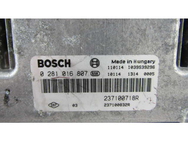 Блок управления двигателя 0281016807   Nissan Primastar