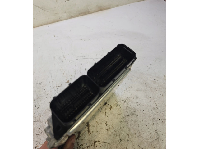 Řídící jednotka 04L906021FQ Audi A6 S6 C7 4G 2017