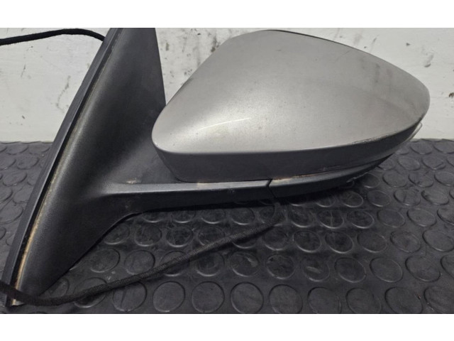 Зеркало электрическое Skoda Octavia Mk3 (5E) 2013 - 2019 года