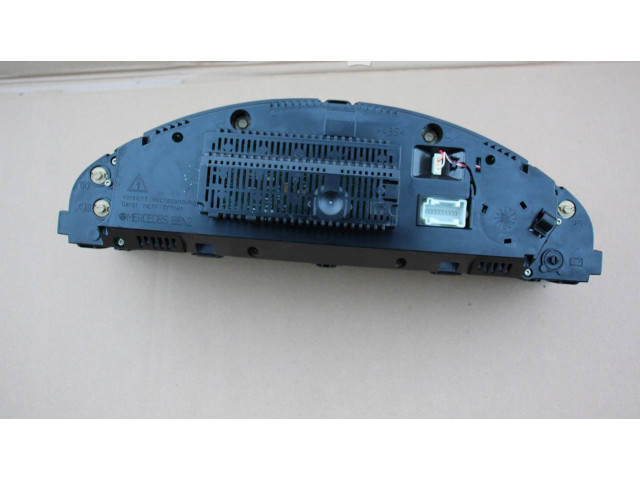 Přístrojová deska Mercedes-Benz S W220 2000 2205401647