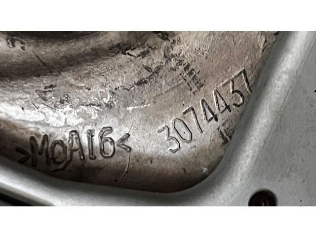 Volant BMW 3 GT F34 2013 3074437