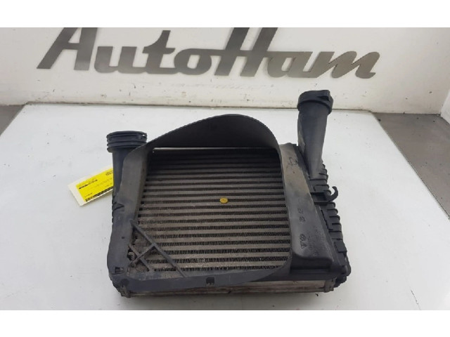 Интеркулер 7L0145804A, 7L0145804A Porsche Cayenne (9PA)