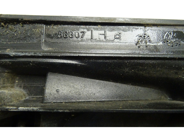 Зеркало (механическое)       Chevrolet Astro   -  года   