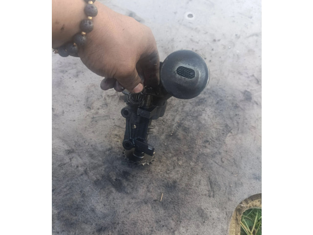 Масляный насос 7700600251 Renault Scenic I