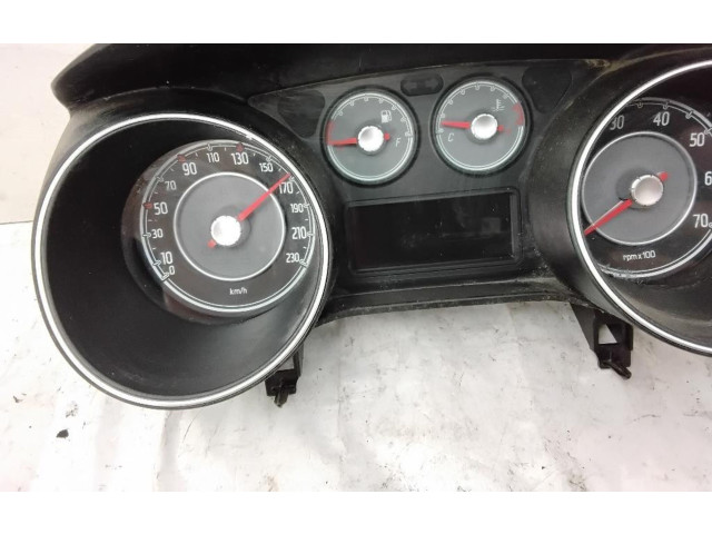 Přístrojová deska Fiat Punto Evo 2010 51852796, 350A1000