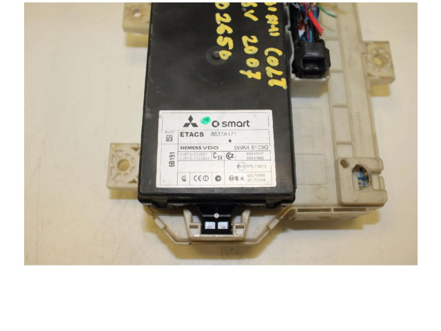 Блок предохранителей 8637A171 Mitsubishi Colt