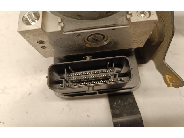 Блок АБС 4670B231 Mitsubishi Outlander 2013 - 2021 года