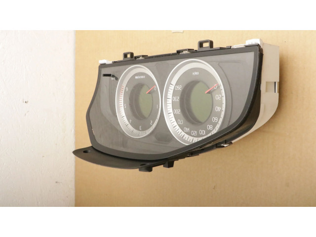 Панель приборов 31327582, 31327582 Volvo V70