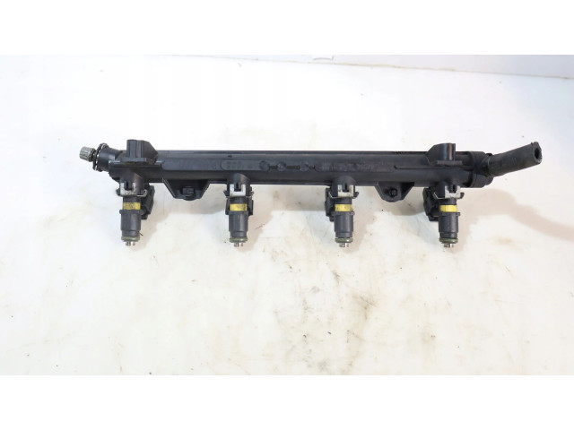 Топливная рампа    Skoda Fabia Mk2 (5J)  