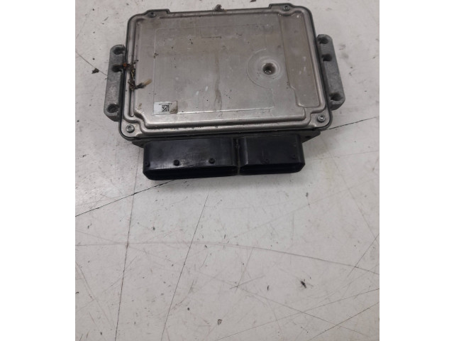 Блок управления двигателя 391402A880, 0281032871   KIA Ceed