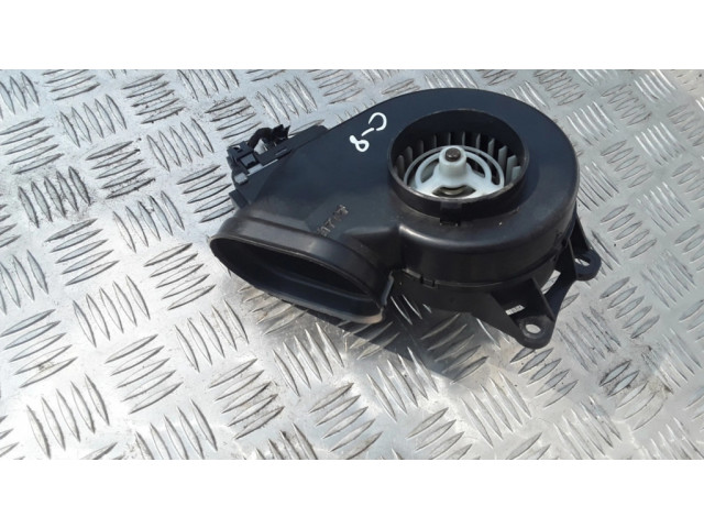 Мотор вентилятора передней двери