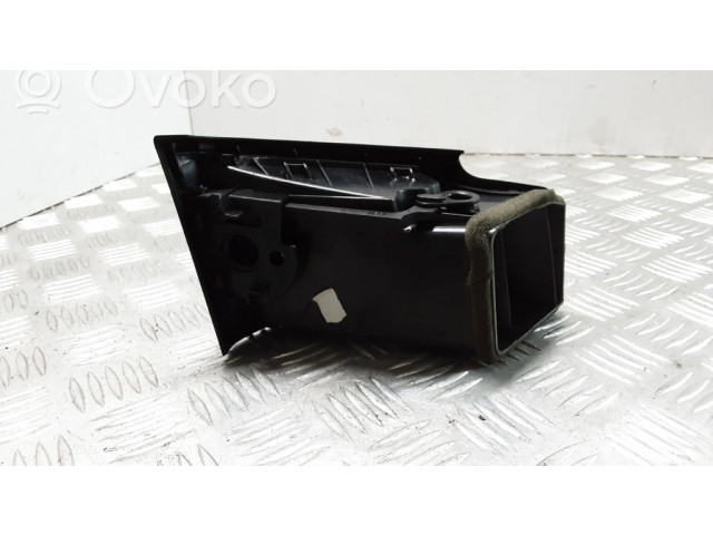 Боковая воздушная решётка