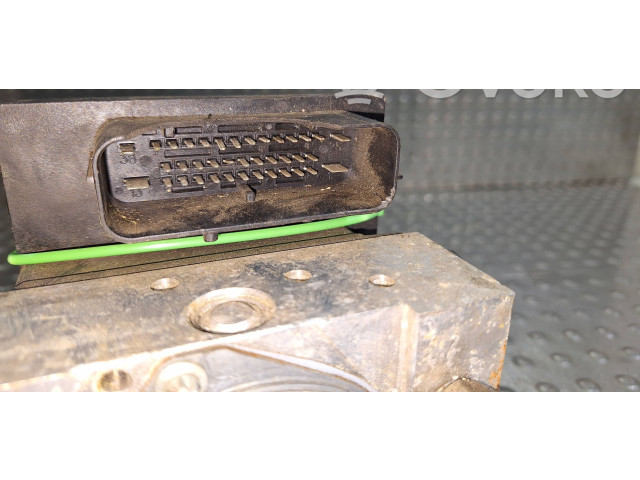 Блок АБС 3450562, 3450606   BMW  X3 E83  2003 - 2010 года