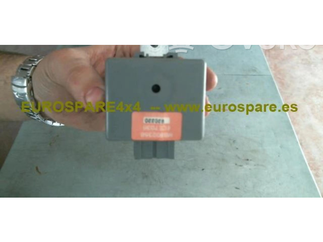 Блок предохранителей MB802358, ZUMBADOR   Mitsubishi Montero    