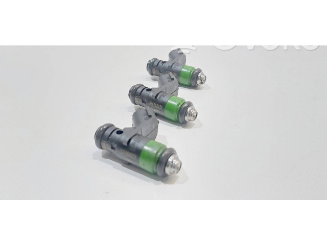 Форсунка 03D131503B Skoda Fabia Mk1 (6Y)