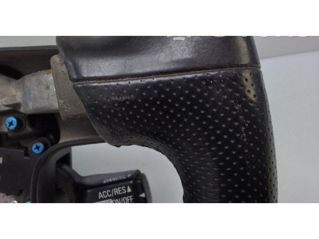 Руль Mitsubishi Montero - года MR510985X1