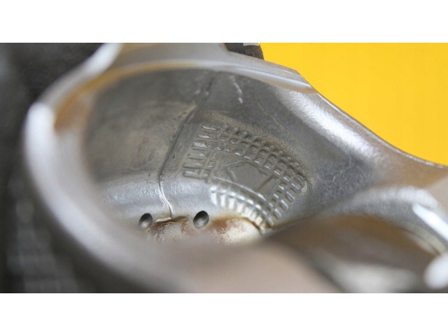 Поршень с шатуном    Subaru Forester SJ       