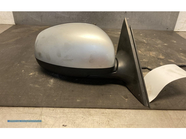 Зеркало электрическое Skoda Fabia Mk2 (5J) 2007 - 2014 года