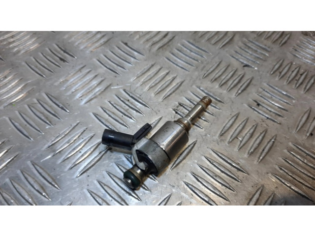 Vstřikovač 06J133036B   Audi A3 S3 8V  pro benzínový motor 1.8  