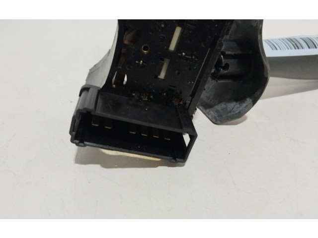 Ручка стеклоочистителей 8200792586   Dacia Sandero