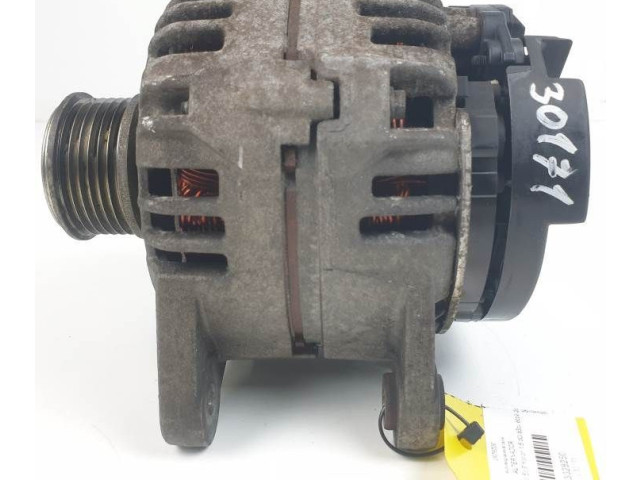 Генератор 8200660033 Renault Clio III