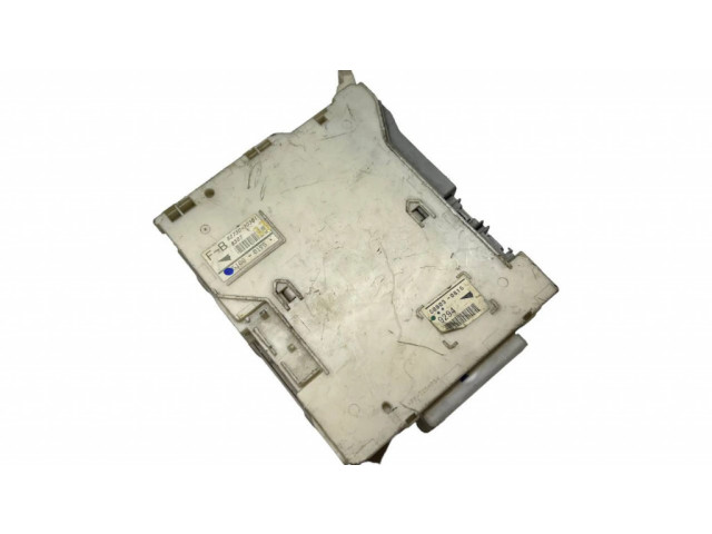 Блок предохранителей 8273030301, 5I060175 Lexus GS 300 350 430 450H