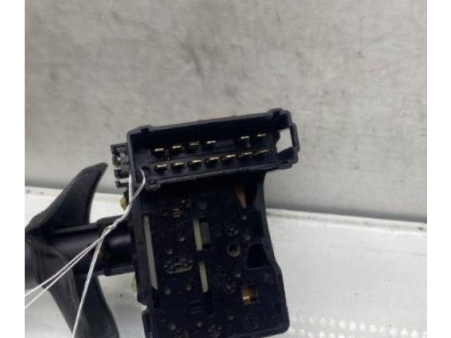 Ручка стеклоочистителей    Dacia Logan I