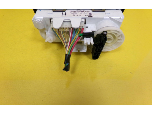 Блок управления климат-контролем 13191583 Opel Meriva A