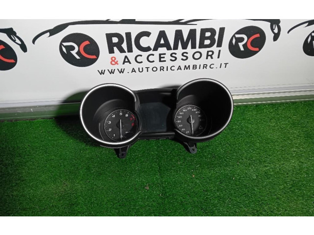 Přístrojová deska  Alfa Romeo GT 2009 50518254  