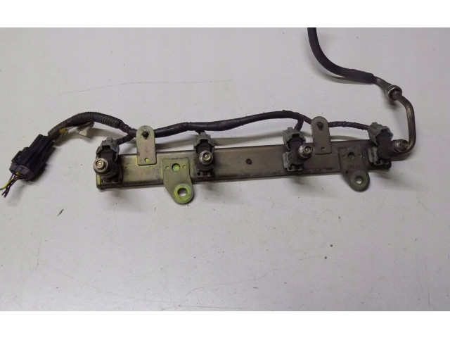 Топливная рампа 24079WF700   Nissan X-Trail T30  